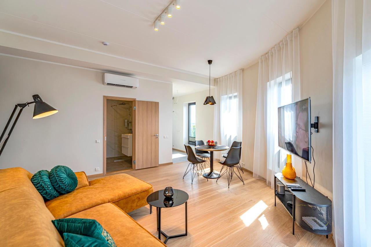 Artisa Riia Str 20b Luxury Penthouse * Tartu